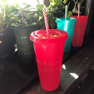 Starbucks cold cup + FREE GIFT